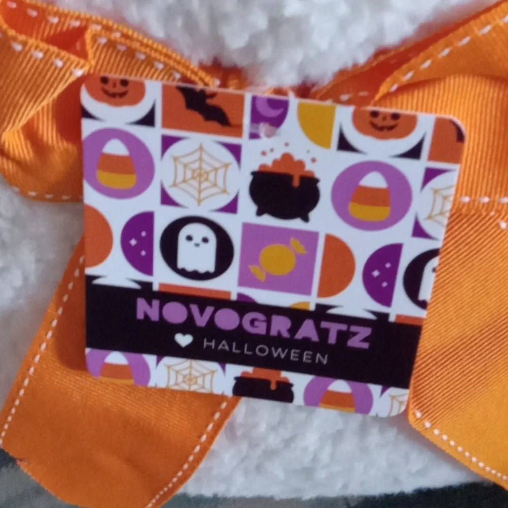 Novogratz Halloween Ghost Pillow Set of 2 👻👻👻👻👻
